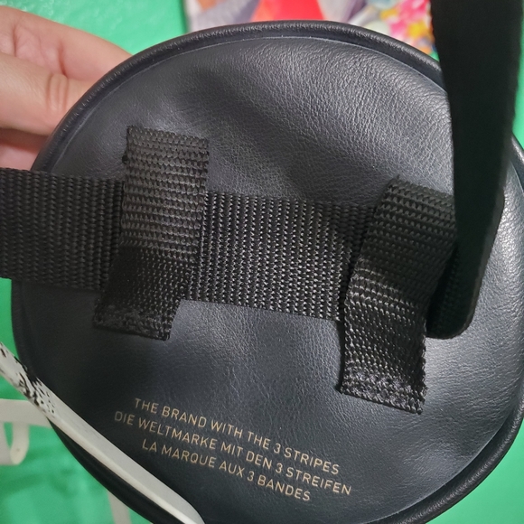 Adidas Black Circuliar Fanny Pack - Picture 6 of 6
